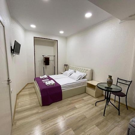 Aa Hotel Tbilisi ภายนอก รูปภาพ